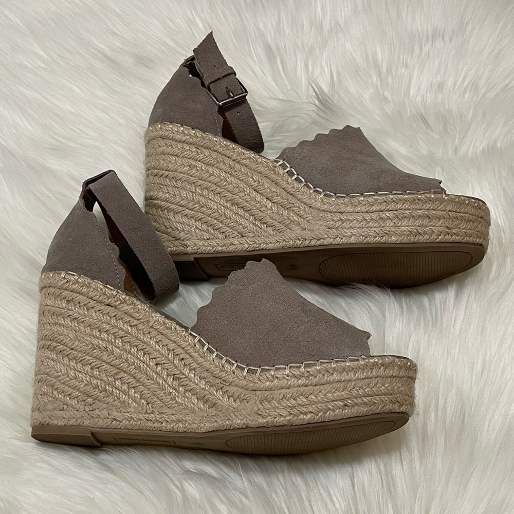 Steve Madden Show Grey Suede Fashion Scalloped Espadrille Platform Sandals Size8